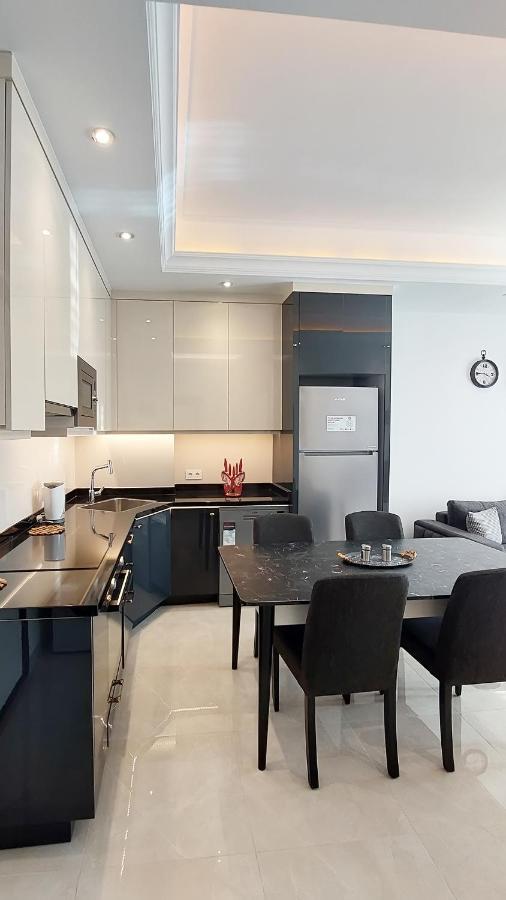 Appartamento Yekta Trade Center Alanya Esterno foto
